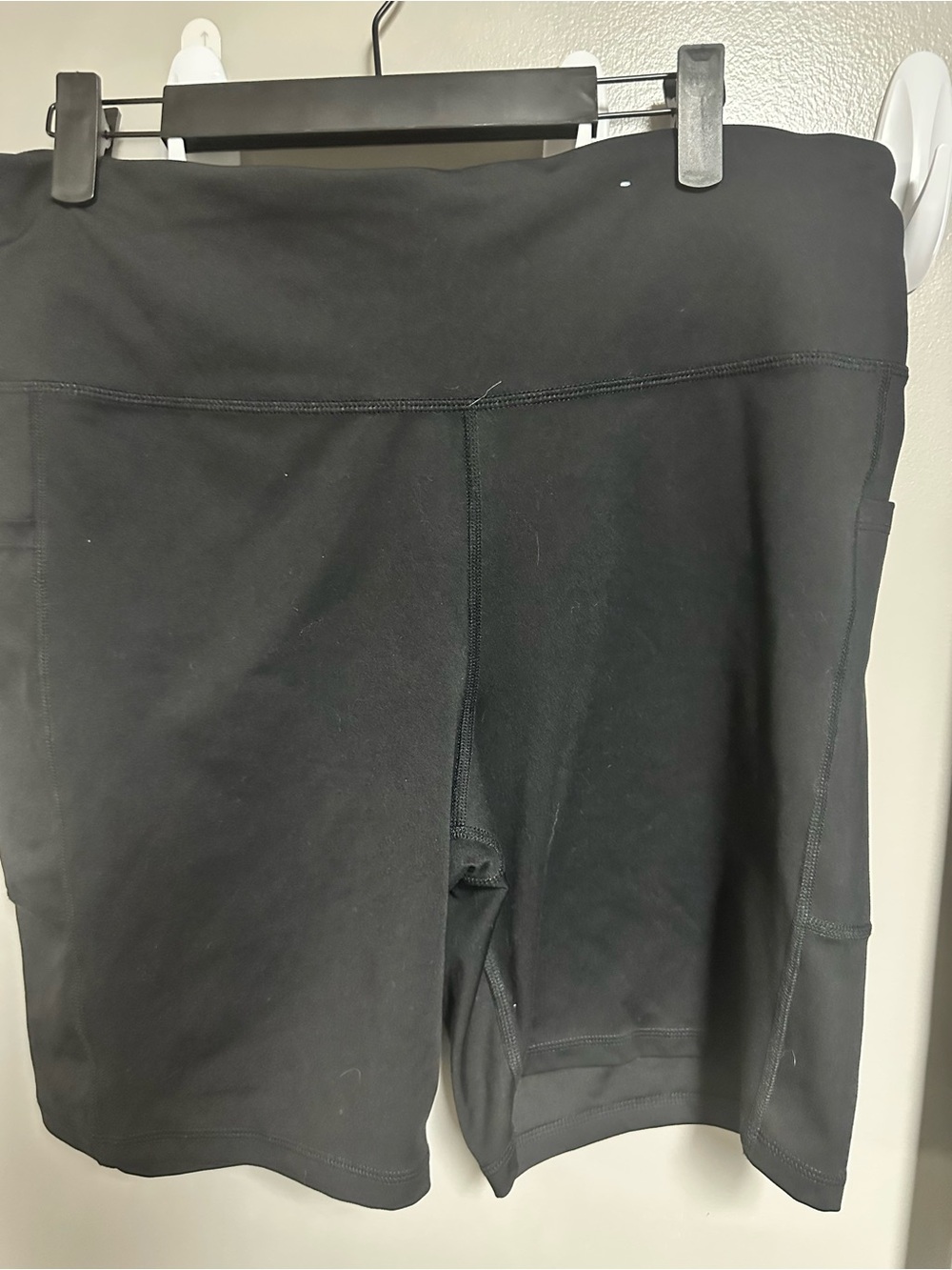 Xersion Black High-Rise Bike Shorts with Side Pockets
